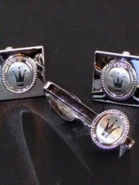 Vintage Mid-Century Shields Fifth Avenue Crown Cufflinks & Tie Clip Set
